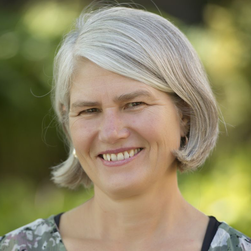 Dr. Claudia Wagner-Riddle